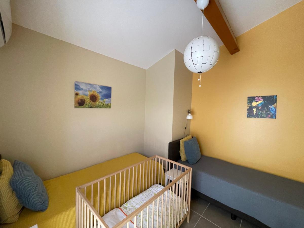 Gîtes Le Bouzet Salavas Extérieur photo