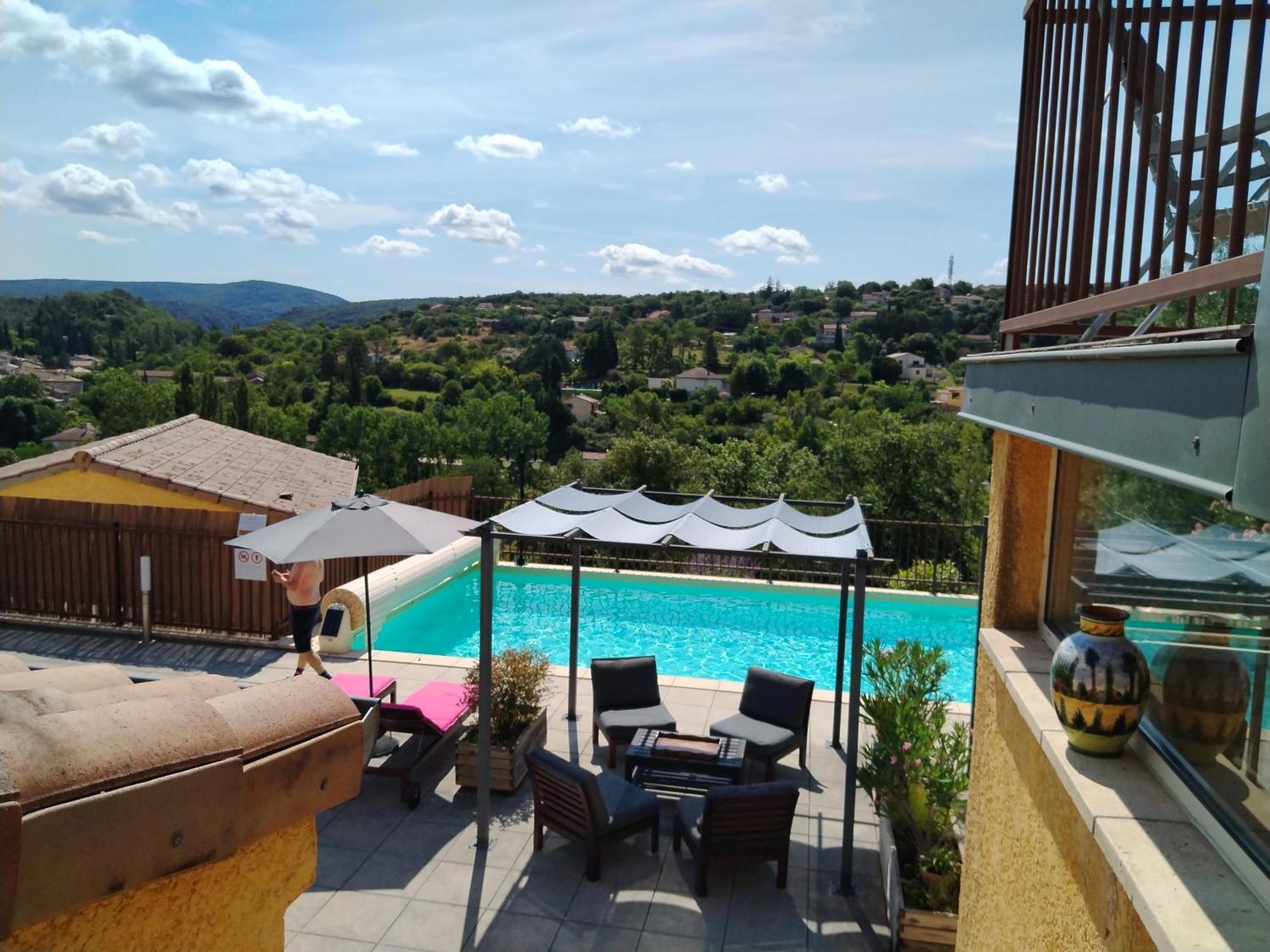 Gîtes Le Bouzet Salavas Extérieur photo